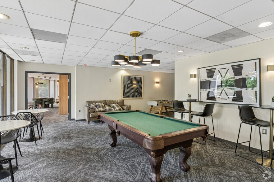 More Photos Of 8750 Georgia Ave, Silver Spring Apartments For Lease