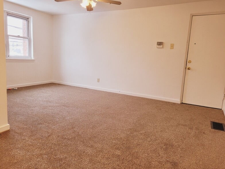 More Photos Of 1110 Overland Ave, Duquesne Multifamily For Sale