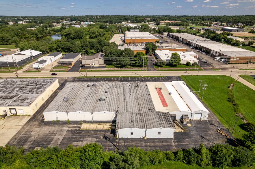 More Photos Of 6212 Material Ave, Loves Park Warehouse For Sale