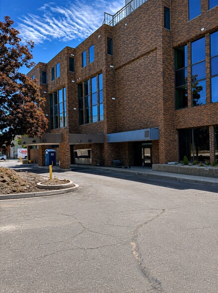 More Photos Of 1 W Main St, Meriden Office Residential For Lease