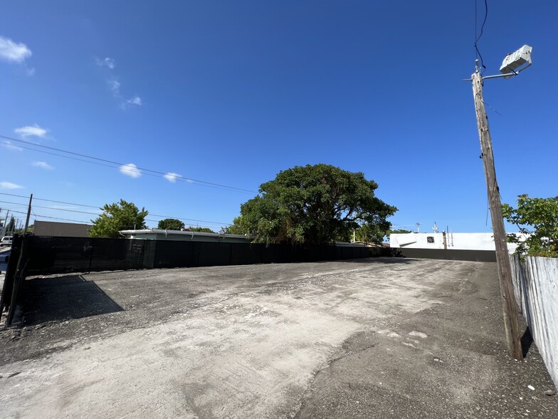 Primary Photo Of 224 NW 2nd Ave, Hallandale Beach Land For Lease