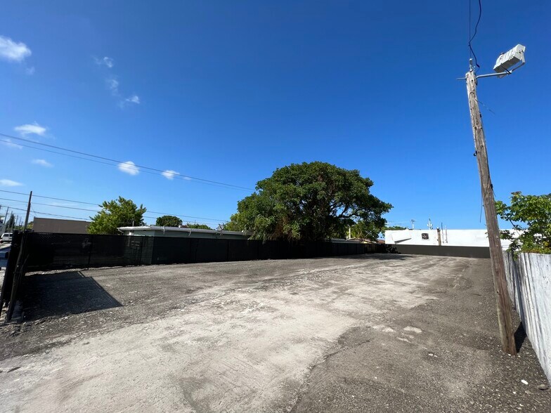 More Photos Of 224 NW 2nd Ave, Hallandale Beach Land For Lease