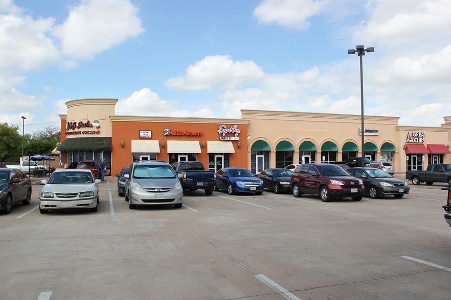 More Photos Of 6801 Rufe Snow Dr, Watauga Unknown For Lease