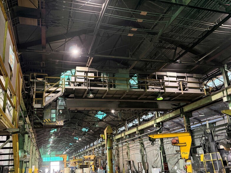 More Photos Of 75 Nichol Ave, McKees Rocks Manufacturing For Sale