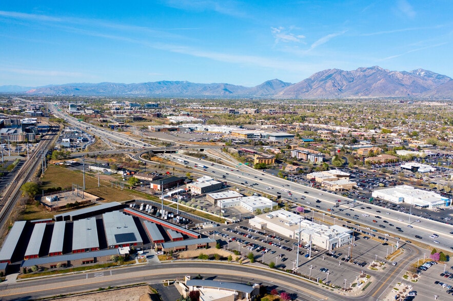 More Photos Of 10808 S 300 W, South Jordan Office For Sale