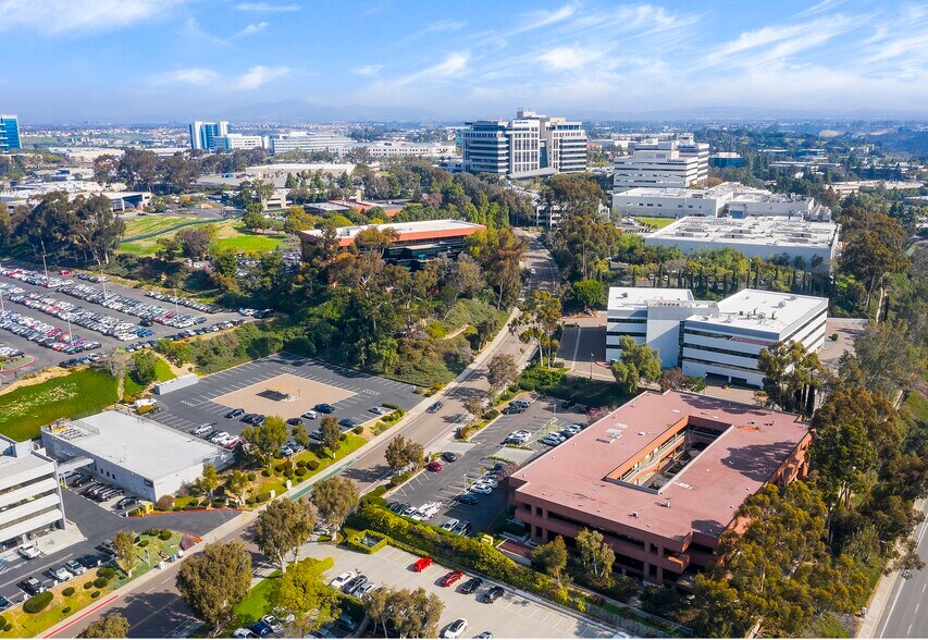 More Photos Of 5465 Morehouse Dr, San Diego Office For Lease