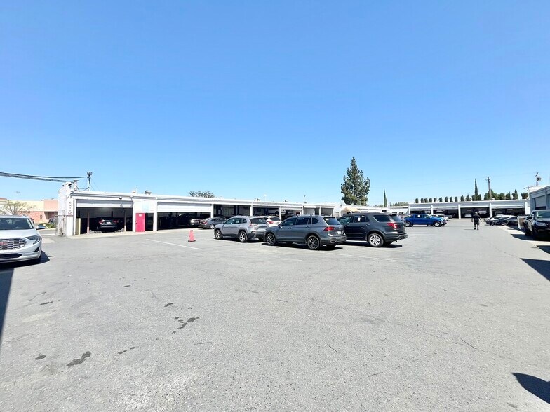 More Photos Of 2820 Fulton Ave, Sacramento Auto Dealership For Lease