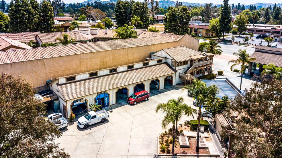 More Photos Of 555 W Bonita Ave, San Dimas Carwash For Sale