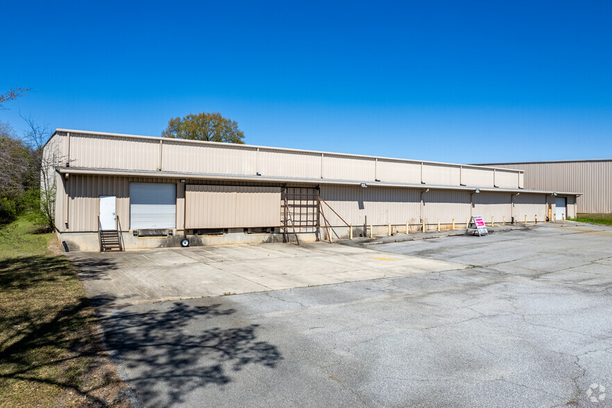 Primary Photo Of 2351 Hubbard Rd, Macon-Bibb Warehouse For Sale