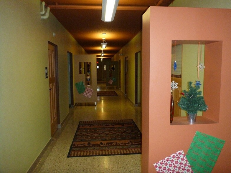 More Photos Of 1601 2nd Ave N, Great Falls Office For Lease