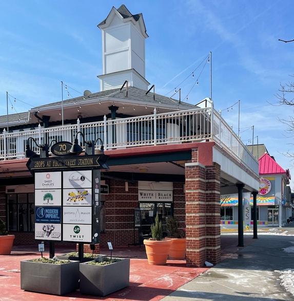 More Photos Of 70 Rehoboth Ave, Rehoboth Beach Storefront For Lease