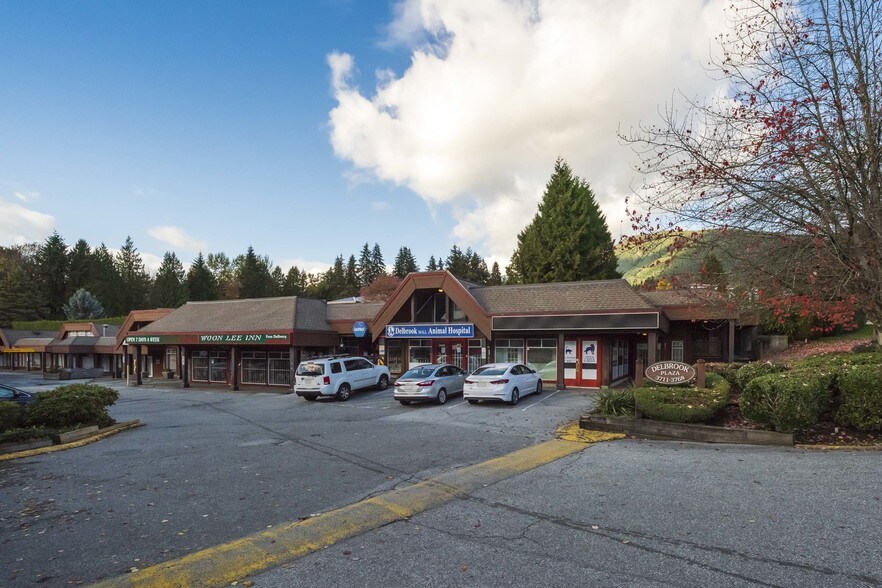 More Photos Of 3711-3763 Delbrook Ave, North Vancouver General Retail For Lease