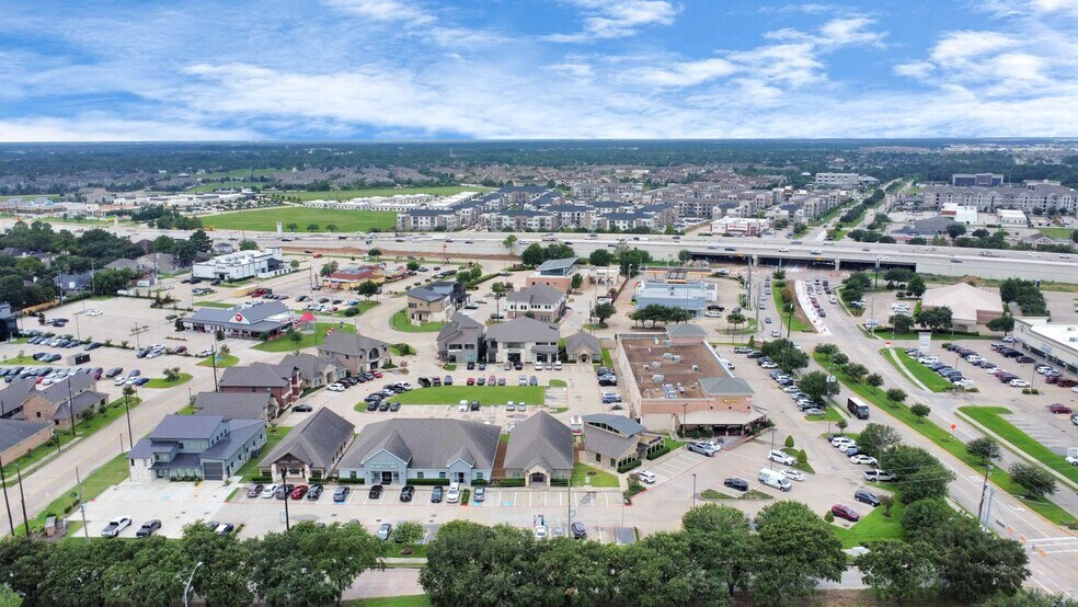More Photos Of 620 S Peek Rd, Katy Medical For Sale