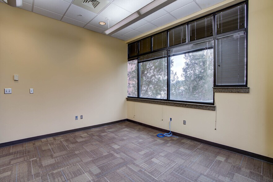 More Photos Of 9240 Explorer Dr, Colorado Springs Office For Lease
