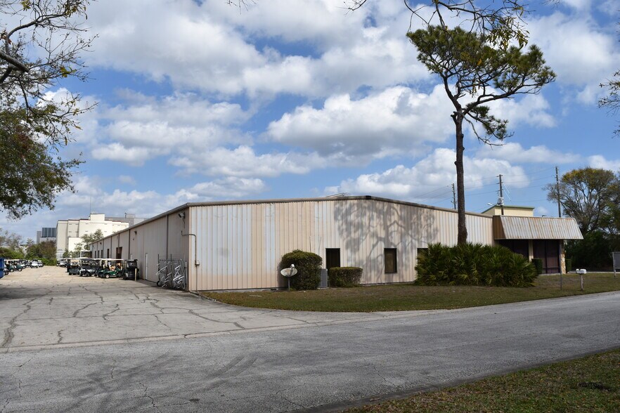 More Photos Of 5325 N 140th Ave, Clearwater Manufacturing For Sale
