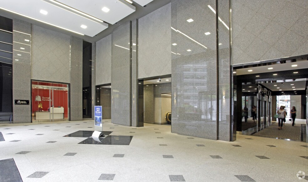 More Photos Of 145 King St W, Toronto Office For Lease