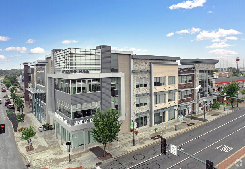 More Photos Of 8890 E 116th St, Fishers Medical For Lease