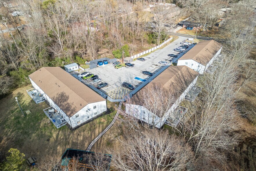 More Photos Of 1204-1216 Lakeview Dr NW, Conyers Multifamily For Sale