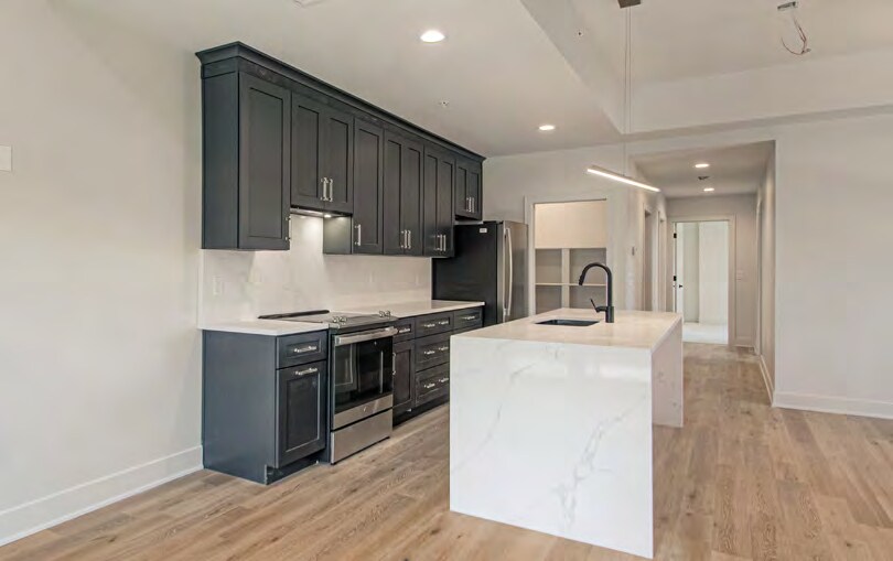 More Photos Of 200 W Gregory Blvd, Kansas City Apartments For Sale