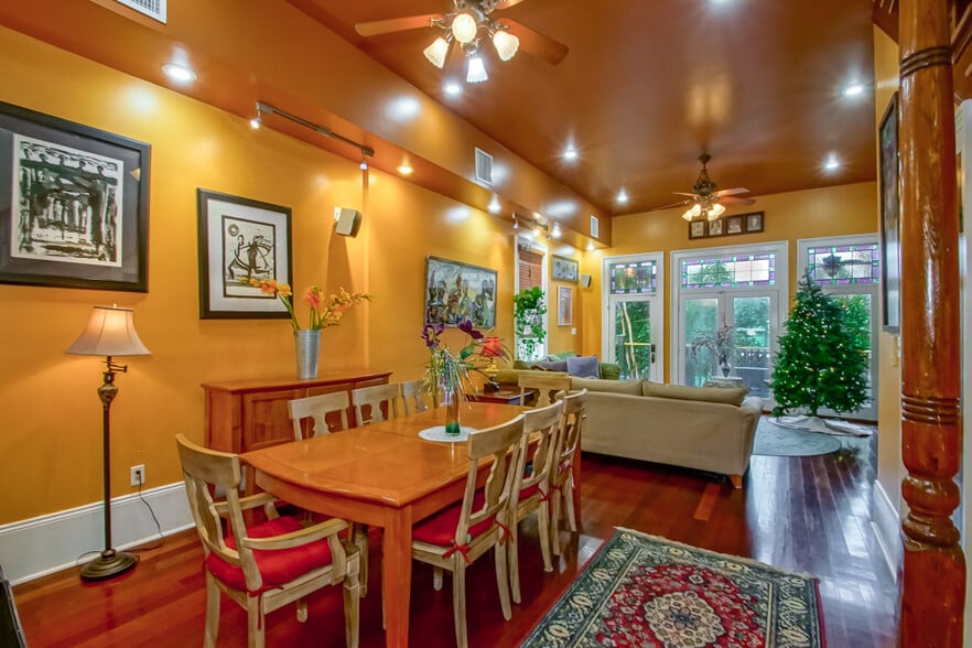 More Photos Of 1211 Governor Nicholls St, New Orleans Hospitality For Sale
