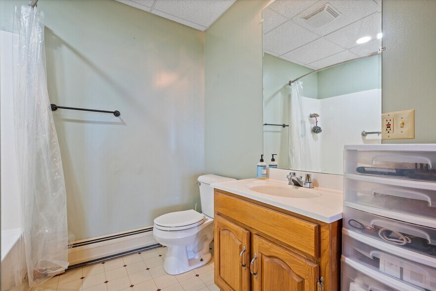 More Photos Of 341 US Route 1, Weston Hotel For Sale