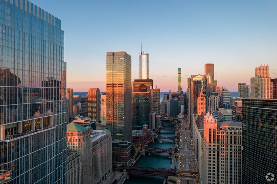 More Photos Of 222 Merchandise Mart Plz, Chicago Office For Lease