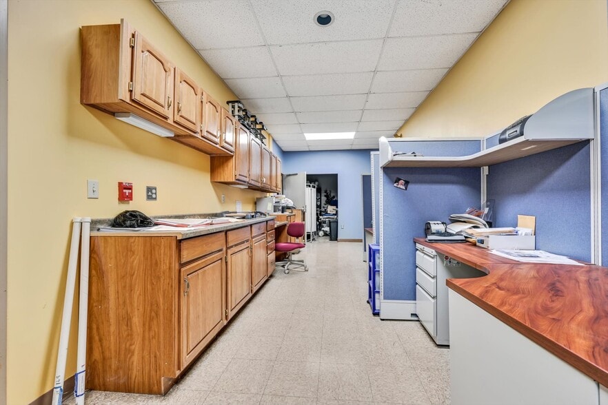 More Photos Of 15 Alliance St, New Philadelphia Rehabilitation Center For Sale