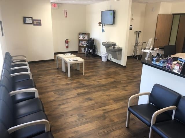 More Photos Of 3620 Biddle Ave, Wyandotte Medical For Sale