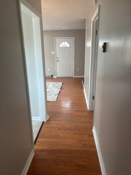 More Photos Of 500 Sharon Rd, King William Office Residential For Sale