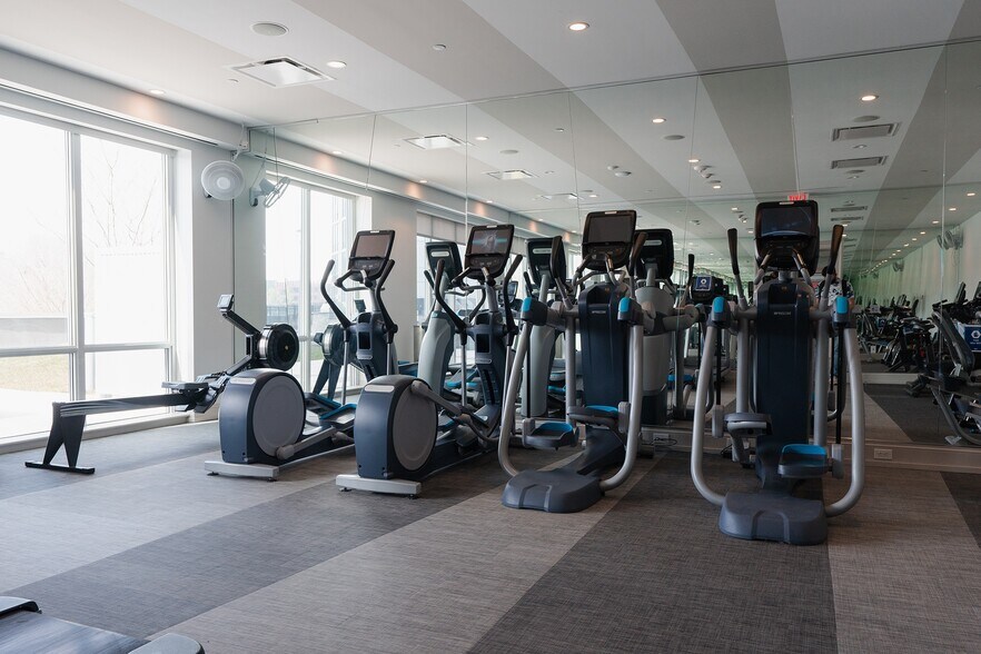 More Photos Of 57 Bank St, White Plains Apartments For Lease