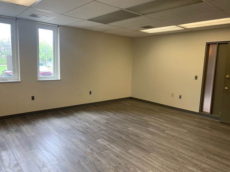 More Photos Of 2223 Fulton Dr NW, Canton Office For Sale