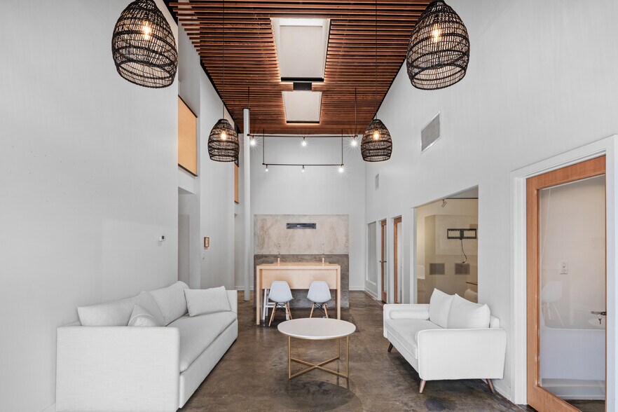 More Photos Of 1811-1855 Centinela Ave, Santa Monica Unknown For Lease