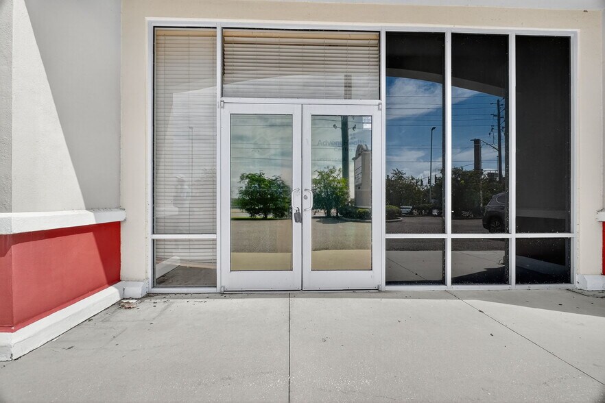 More Photos Of 15701 State Road 50, Clermont Medical For Lease