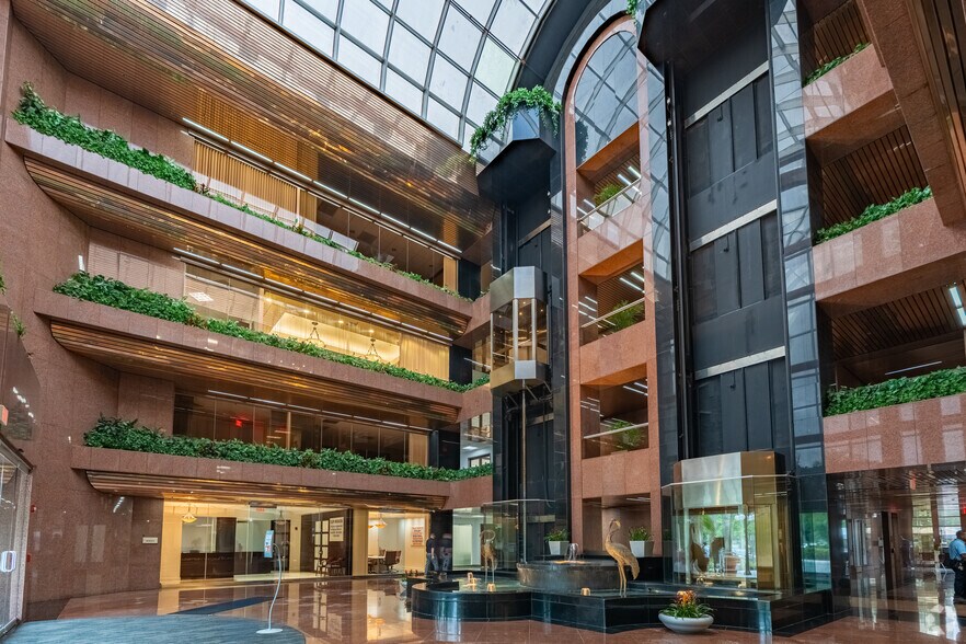 More Photos Of 2500 N Military Trl, Boca Raton Office For Lease