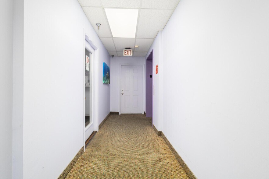 More Photos Of 3045 Pennsylvania Ave, Weirton Medical For Sale