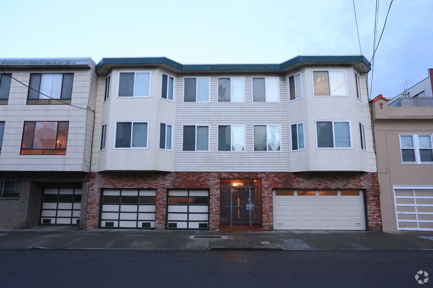 More Photos Of 1380 48th Ave, San Francisco Apartments For Sale