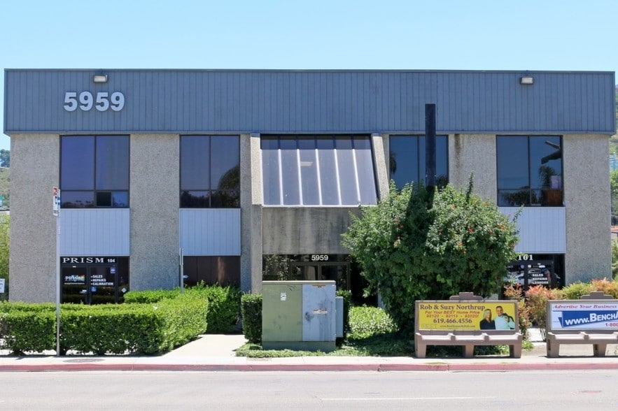 More Photos Of 5959 Mission Gorge Rd, San Diego Office For Sale