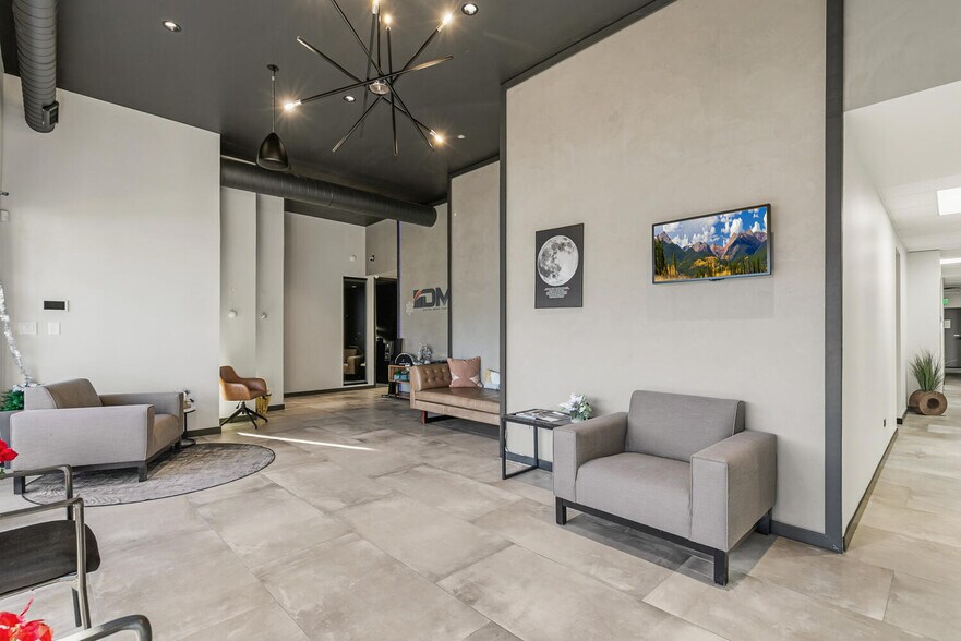 More Photos Of 7108 S Alton Way, Englewood Flex For Sale
