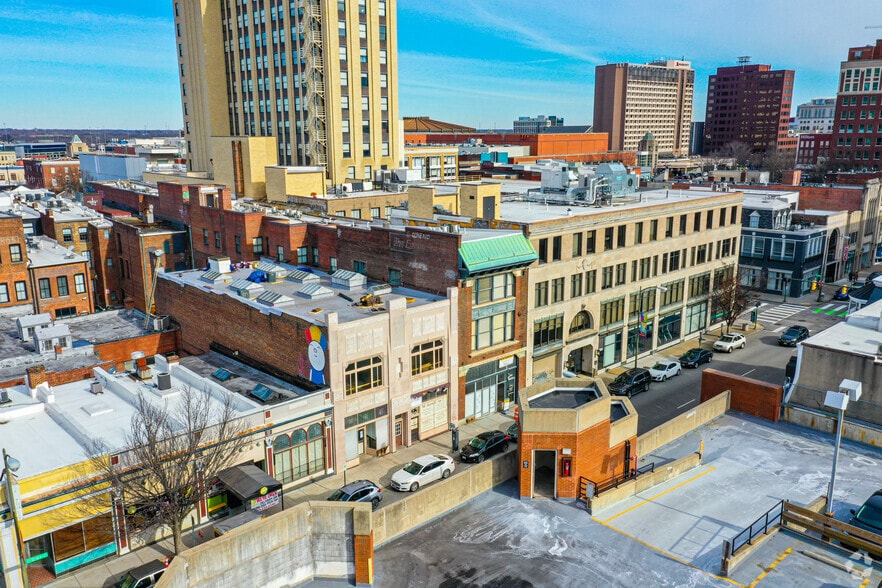 More Photos Of 213 E Broad St, Richmond Apartments For Lease