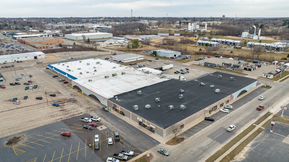 More Photos Of 128 W 8th St, Monroe General Retail For Sale