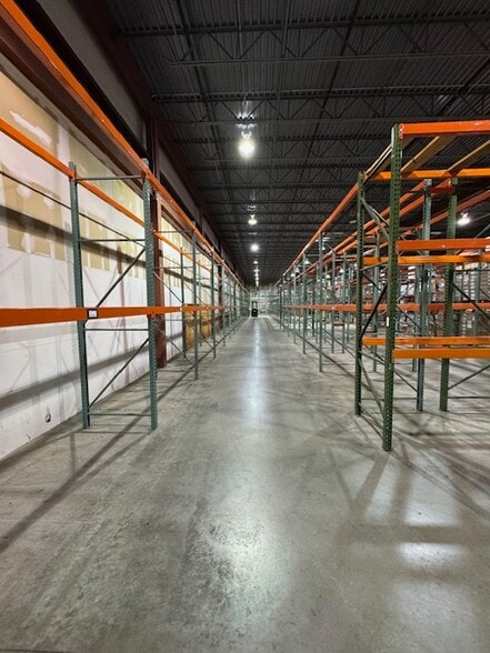 More Photos Of 2500 Hawkeye Ct, Virginia Beach Warehouse For Lease