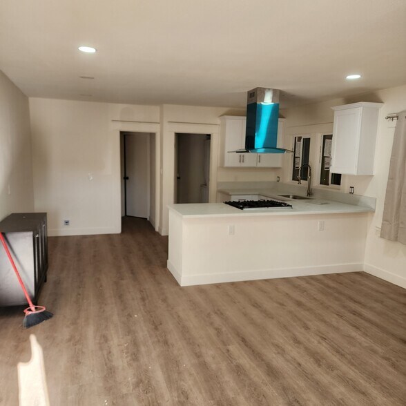 More Photos Of 308 S Almansor St, Alhambra Apartments For Sale
