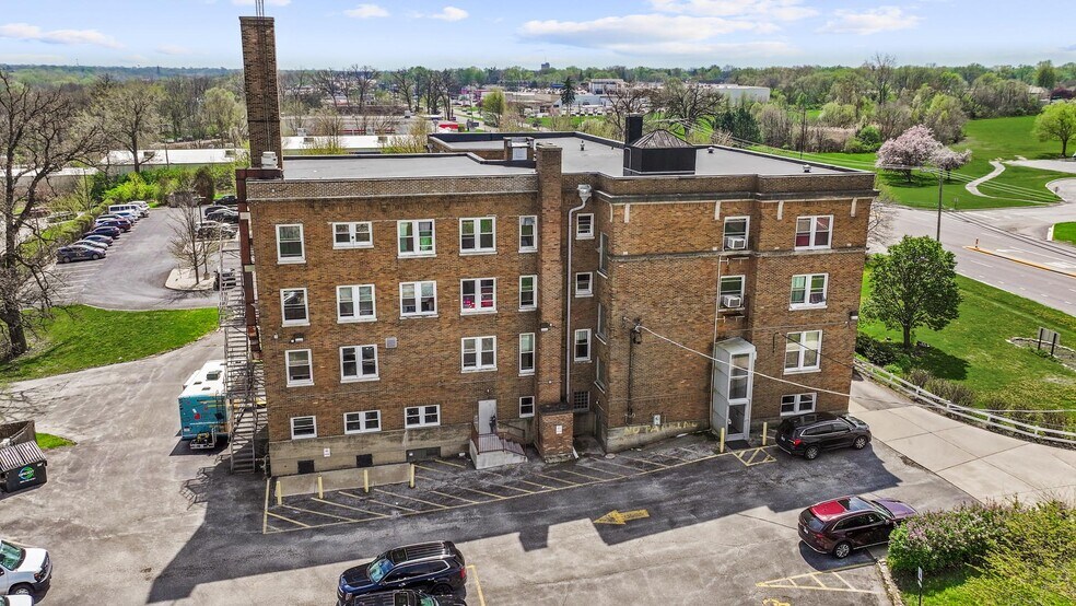 More Photos Of 1329 N Lake St, Aurora Correctional Facility For Sale