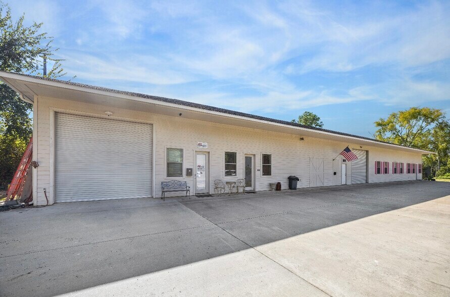 More Photos Of 32618 Tamina Rd, Magnolia Office Residential For Sale