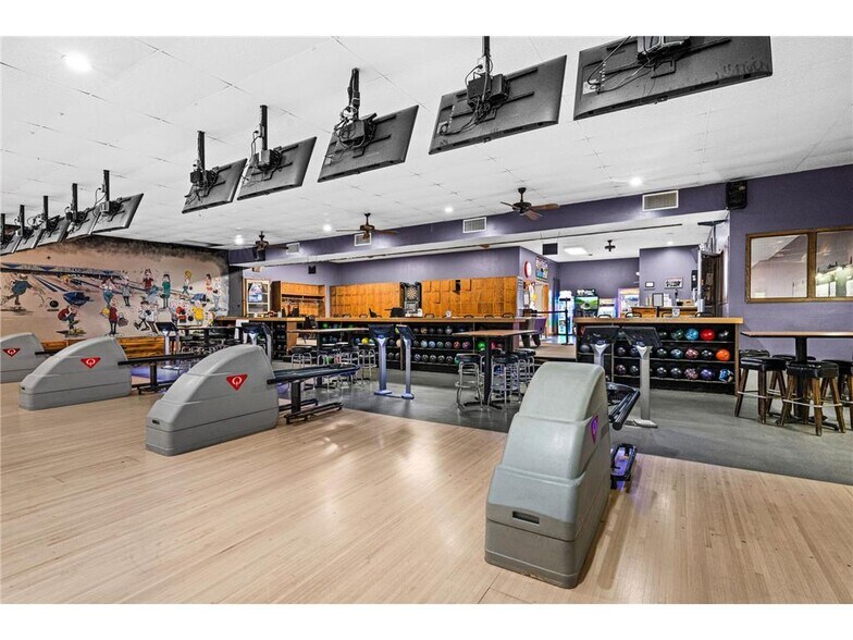 More Photos Of 4654 County Highway 61 hwy, Moose Lake Specialty For Sale