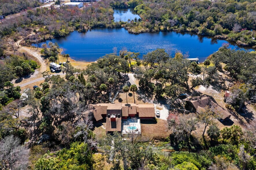 Primary Photo Of 8301 Congress St, Port Richey Flex For Sale