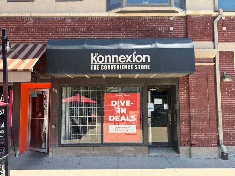 More Photos Of 100-116 S Linn St, Iowa City Storefront For Lease