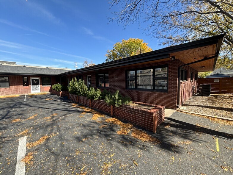 Primary Photo Of 3470 S Sherman St, Englewood Coworking Space