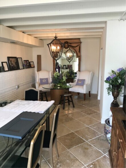 More Photos Of 1780 Commercial Dr, Naples Storefront Retail Residential For Sale