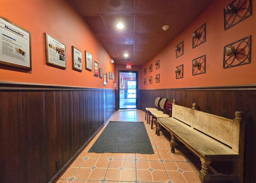 More Photos Of 354-356 Main St, Farmingdale Storefront For Sale